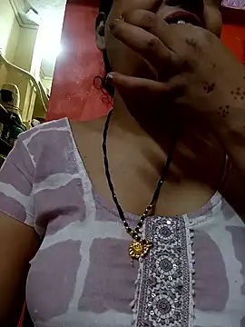 sunita-doll online show from 10/16/25, 04:48