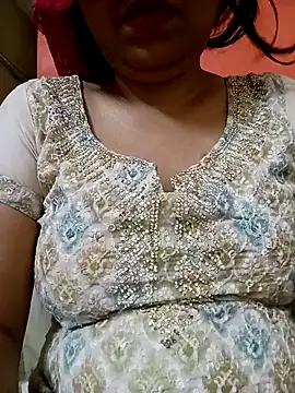 sunita-doll online show from 03/10/26, 01:42