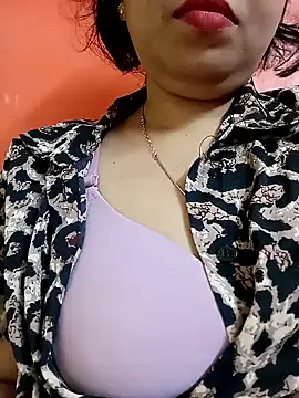 sunita-doll online show from 09/26/25, 01:45