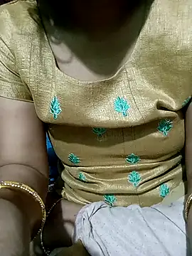 sunita-doll online show from 04/07/26, 02:13