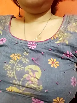 sunita-doll online show from 03/19/25, 08:45