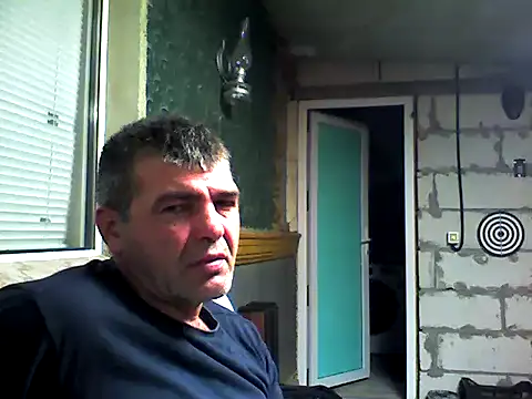 narcismarcu11 online show from 10/10/25, 08:42