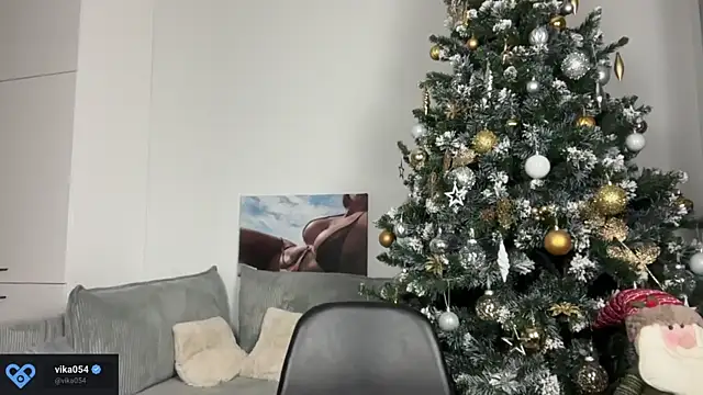 Viktoria www online show from 12/17/24, 10:22