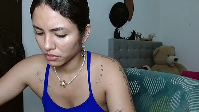 Snapshot of Sexy_Lia_ chatting on 05/26/26, 01:04 Sexy Lia online show from 05/26/26, 01:04