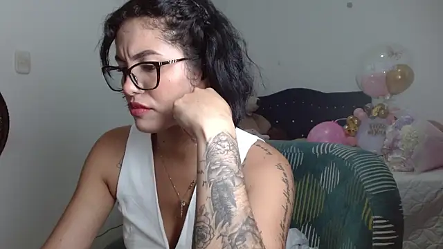 Sexy Lia  online show from 02/07/26, 02:41