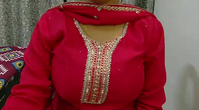 Snapshot of chavi_12 chatting on 02/26/25, 11:54 chavi 12 online show from 02/26/25, 11:54