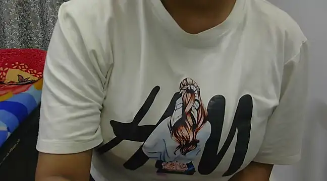 Snapshot of chavi_12 chatting on 02/11/25, 05:29 chavi 12 online show from 02/11/25, 05:29