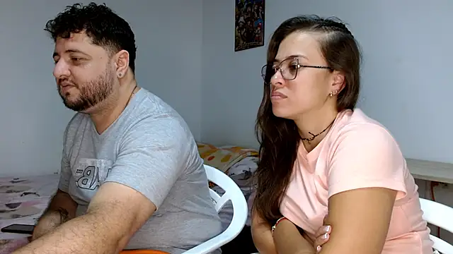 Snapshot of Paloma_Desire chatting on 03/04/25, 03:48 Paloma Desire online show from 03/04/25, 03:48