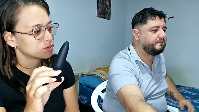 Snapshot of Paloma_Desire chatting on 01/17/25, 01:03 Paloma Desire online show from 01/17/25, 01:03