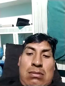 Snapshot of Ruizito27e chatting on 10/03/25, 10:00 Ruizito27e online show from 10/03/25, 10:00