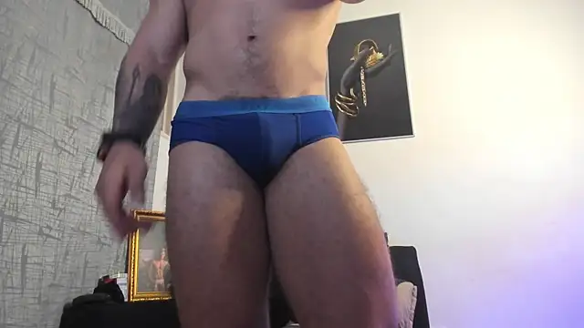 Snapshot of vincent_carusso94 chatting on 04/21/26, 01:42 vincent carusso94 online show from 04/21/26, 01:42