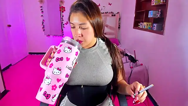 Snapshot of perlabeautiful chatting on 03/02/26, 09:55 perlabeautiful online show from 03/02/26, 09:55