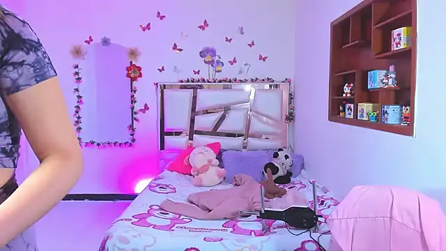 Snapshot of perlabeautiful chatting on 11/28/25, 12:16 perlabeautiful online show from 11/28/25, 12:16