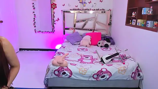 Snapshot of perlabeautiful chatting on 11/22/25, 12:54 perlabeautiful online show from 11/22/25, 12:54