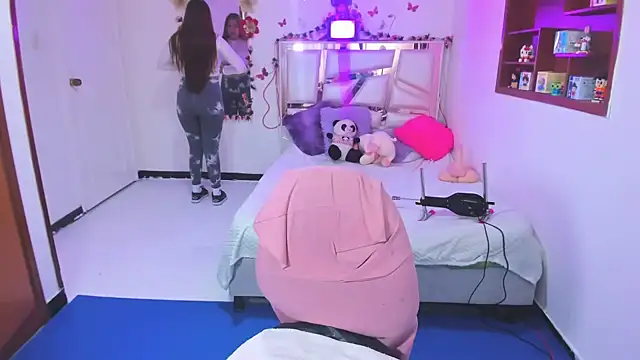 Snapshot of perlabeautiful chatting on 11/14/25, 01:31 perlabeautiful online show from 11/14/25, 01:31