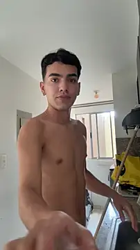 Snapshot of snakeeboy chatting on 03/01/26, 05:02 snakeeboy online show from 03/01/26, 05:02