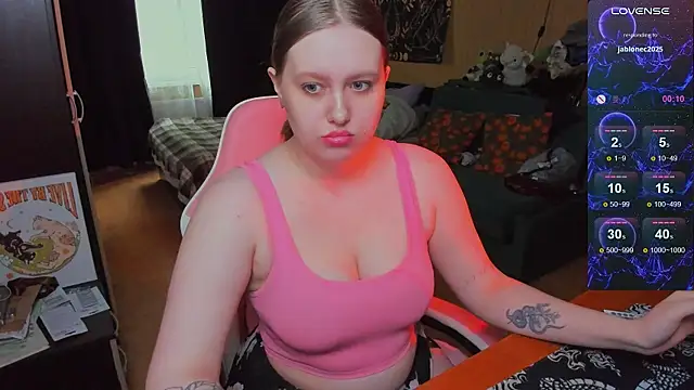 Alice Dreamgirl  online show from 05/31/26, 10:43