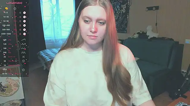 Alice Dreamgirl  online show from 10/26/25, 12:05