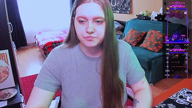 Snapshot of Alice_Dreamgirl_ chatting on 02/03/26, 09:47 Alice Dreamgirl online show from 02/03/26, 09:47