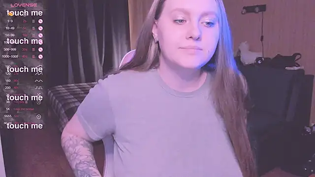 Alice Dreamgirl  online show from 10/16/25, 11:29