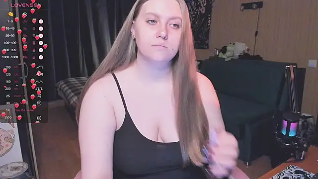 Alice Dreamgirl  online show from 09/30/25, 08:53