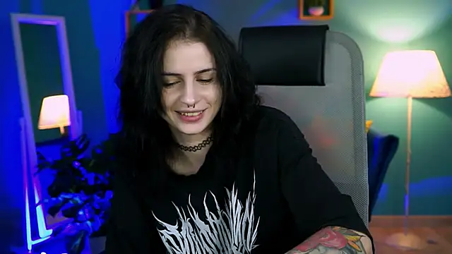 Snapshot of JadeCastle_ chatting on 12/05/25, 05:11 JadeCastle online show from 12/05/25, 05:11