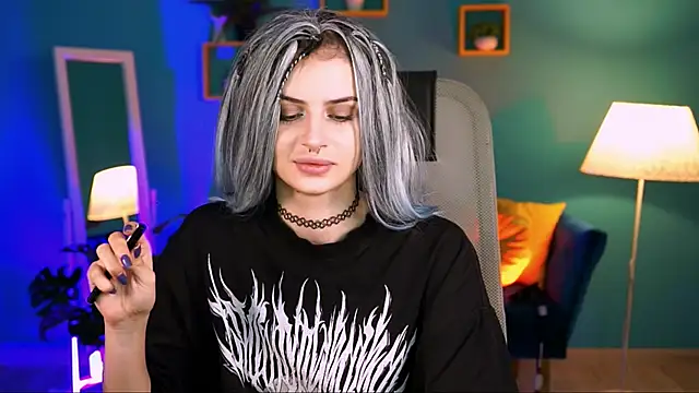 Snapshot of JadeCastle_ chatting on 11/15/25, 03:32 JadeCastle online show from 11/15/25, 03:32