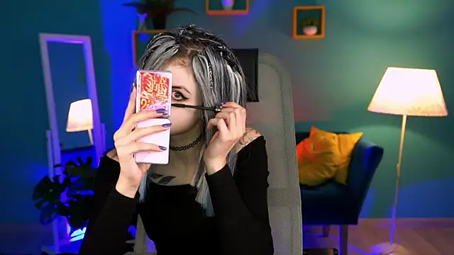 Snapshot of JadeCastle_ chatting on 11/11/25, 03:56 JadeCastle online show from 11/11/25, 03:56