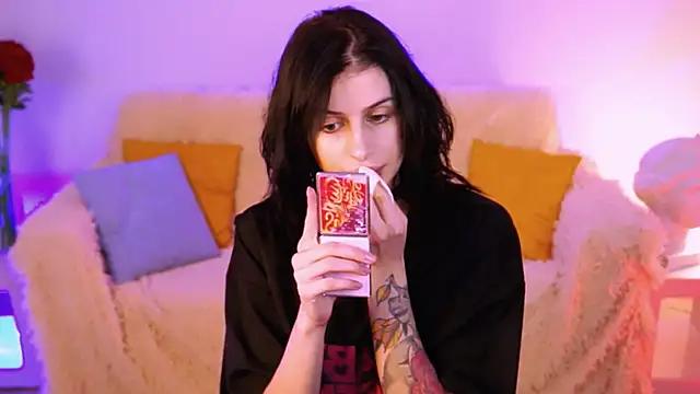 JadeCastle  online show from 04/15/26, 05:28