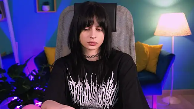 JadeCastle  online show from 03/06/26, 04:13