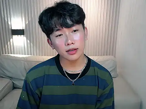 dangerzone0122 online show from 11/24/25, 04:29