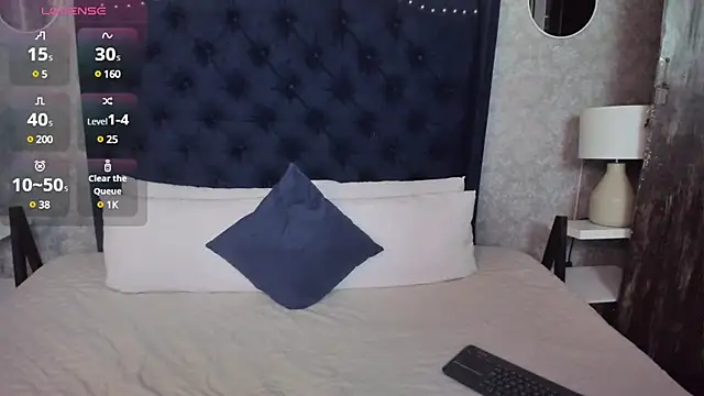 Snapshot of hotmature1 chatting on 02/26/25, 11:21 hotmature1 online show from 02/26/25, 11:21