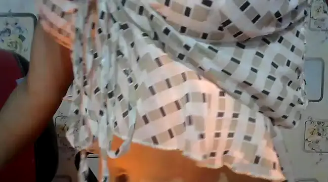 Snapshot of angel_aarna chatting on 01/16/25, 06:27 angel aarna online show from 01/16/25, 06:27