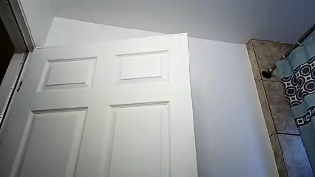 Huntzg23 online show from 02/05/26, 08:48