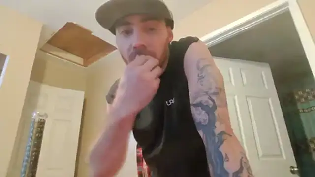 Huntzg23 online show from 03/05/26, 06:21