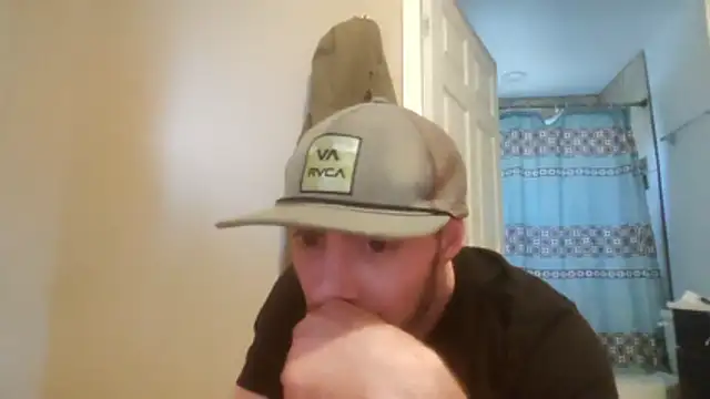 Huntzg23 online show from 02/23/26, 12:01