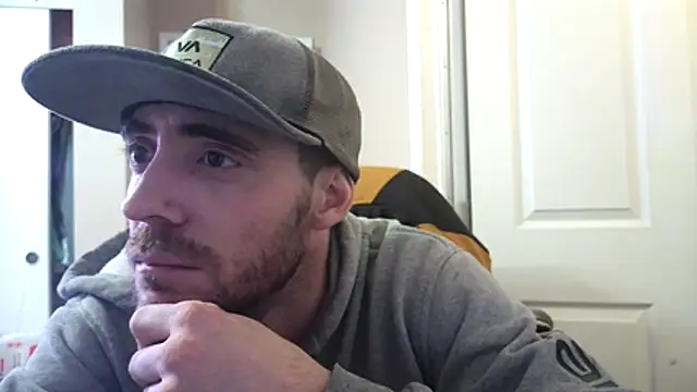 Huntzg23 online show from 04/14/26, 05:29