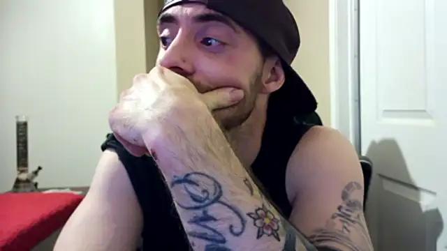 Huntzg23 online show from 04/11/26, 06:43