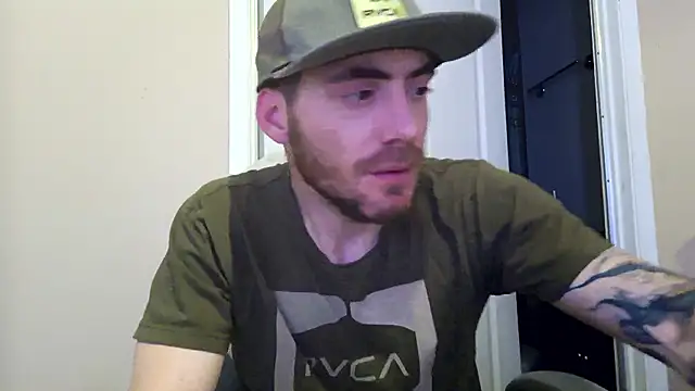 Huntzg23 online show from 04/21/26, 05:25