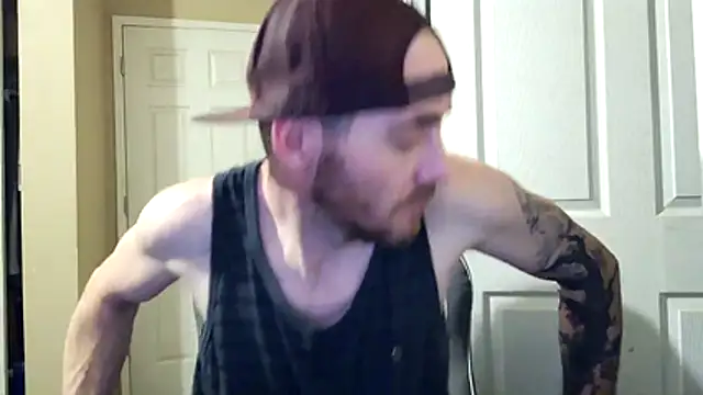 Huntzg23 online show from 04/10/26, 03:02