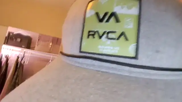 Huntzg23 online show from 12/02/25, 12:07