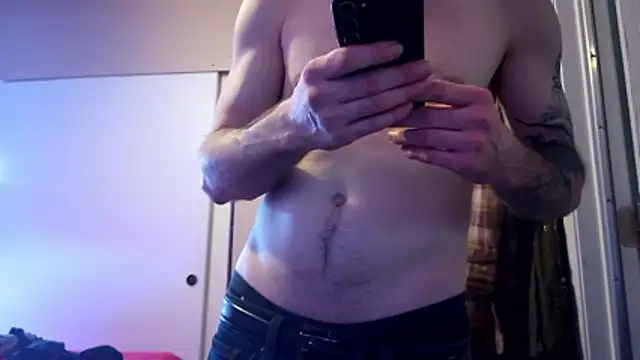 Huntzg23 online show from 03/11/26, 07:41