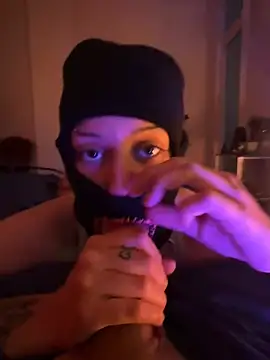 littlewitchxoxo online show from 02/22/25, 03:58