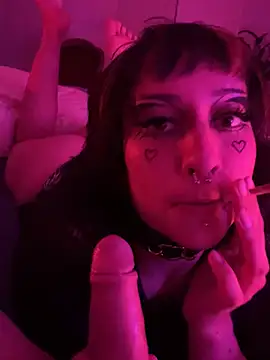 littlewitchxoxo online show from 02/25/25, 08:32