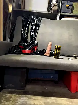 kinkycdslutsv online show from 11/30/25, 06:14