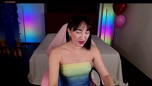 AnneHaddaway online show from 02/16/26, 07:45