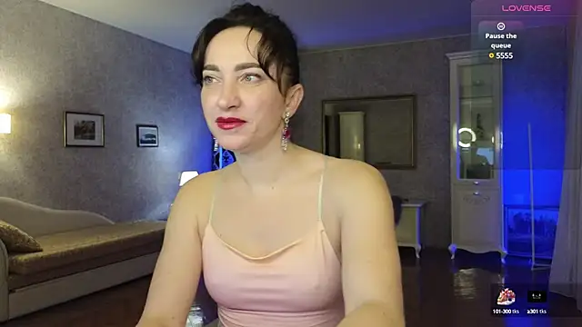 Snapshot of AnneHaddaway chatting on 02/28/25, 10:06 AnneHaddaway online show from 02/28/25, 10:06