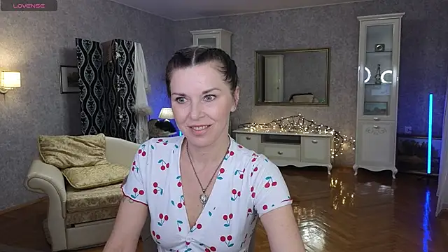 LinaJoy online show from 03/26/26, 07:23