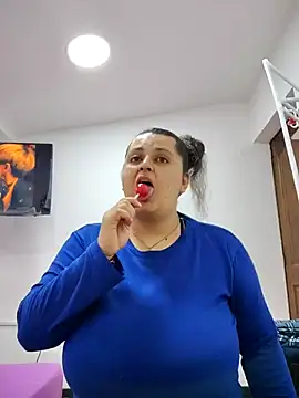 Miss balloonsmila online show from 12/04/25, 07:02