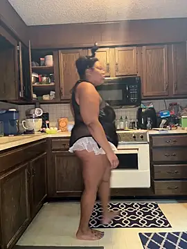 InterRacialFacial7296 online show from 11/16/25, 08:41